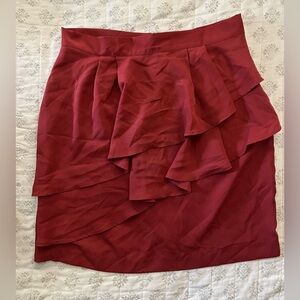 H&M ruffled mini skirt - Size 10 - fits like size 6!